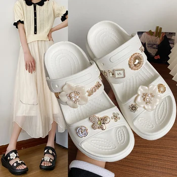2023 Новая Обувь с толстыми дырками, подходящие Уличные Пляжные тапочки, Модные EVA Противоскользящие Тапочки Baotou, домашние летние женские тапочки